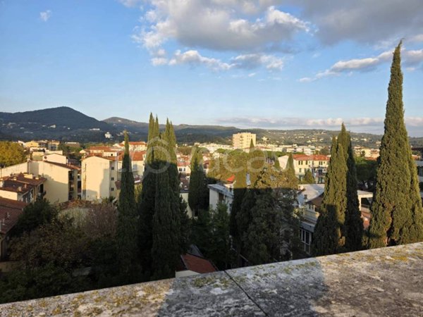 appartamento in vendita a Firenze in zona Campo di Marte