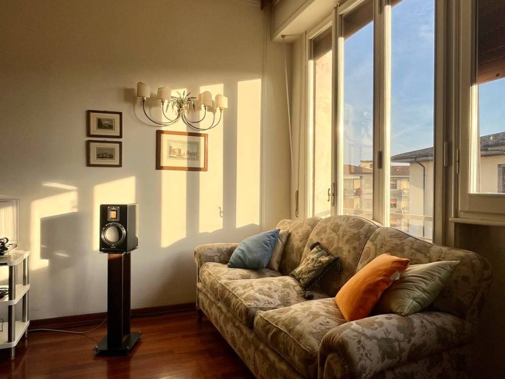 appartamento in vendita a Firenze in zona Campo di Marte