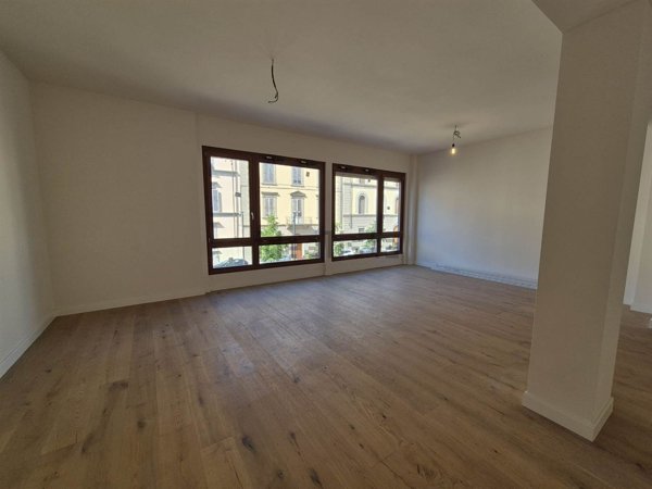 appartamento in vendita a Firenze in zona Centro Santa Maria Novella