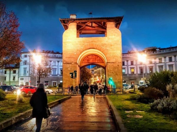 negozio in vendita a Firenze in zona Campo di Marte