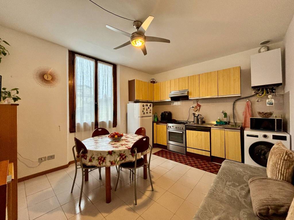 appartamento in vendita a Firenze in zona Statuto