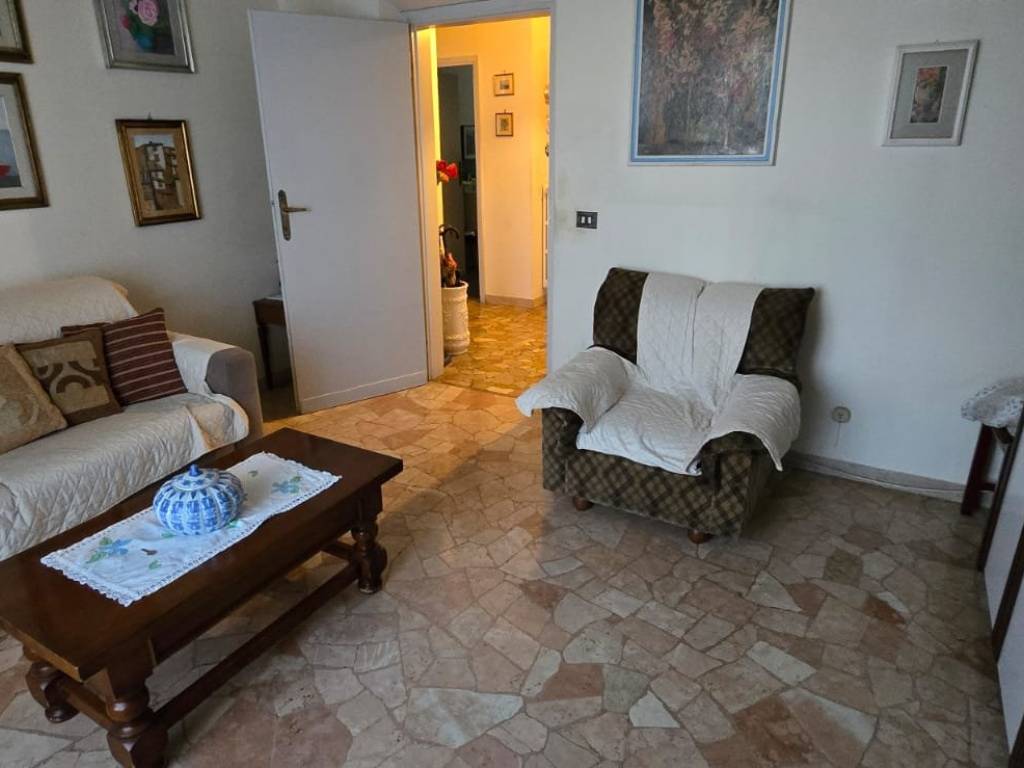 appartamento in vendita a Firenze in zona Legnaia