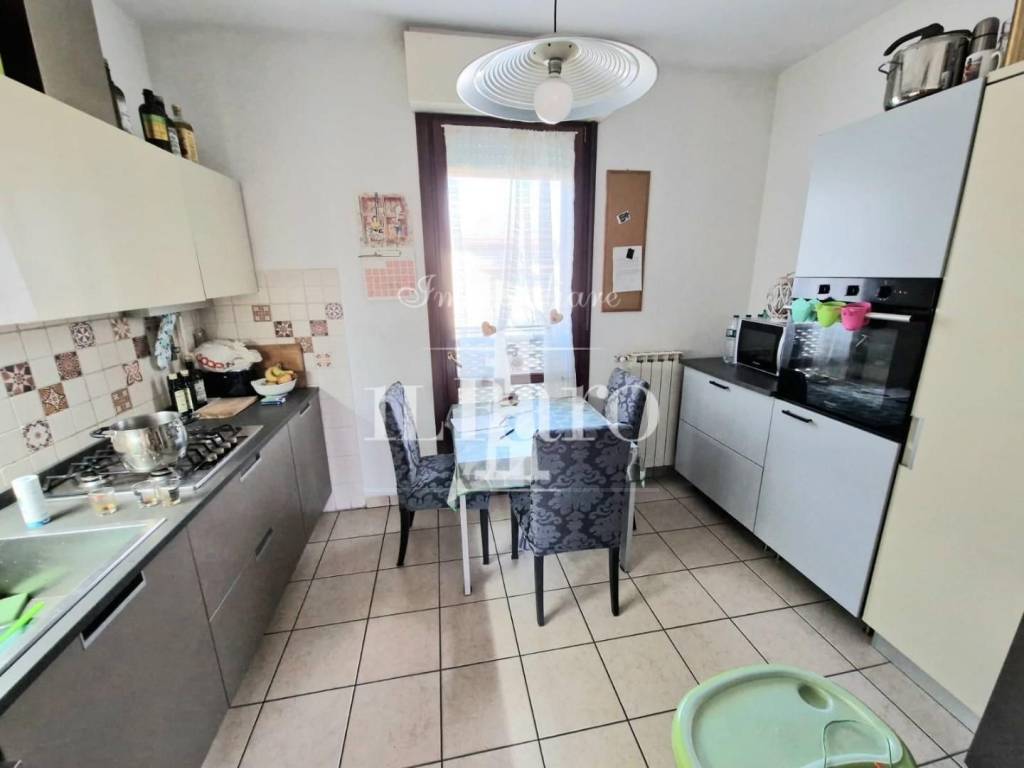 appartamento in vendita a Firenze in zona Brozzi