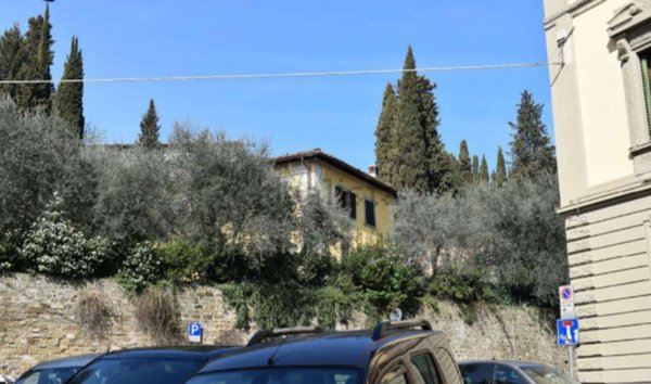 casa indipendente in vendita a Firenze in zona Porta Romana