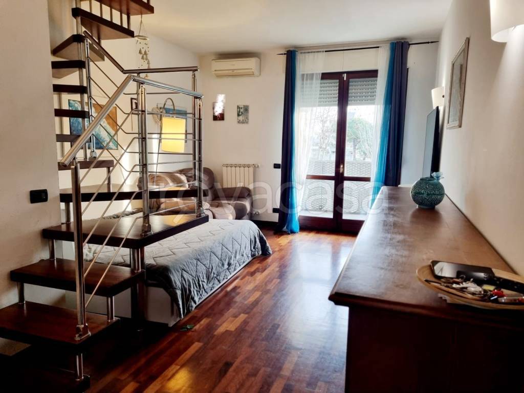 appartamento in vendita a Firenze in zona Brozzi