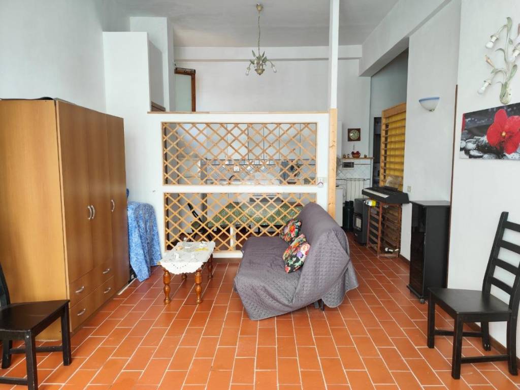 appartamento in vendita a Firenze in zona Campo di Marte