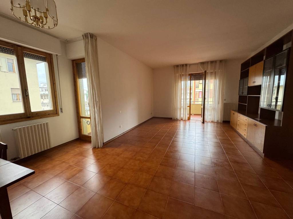 appartamento in vendita a Firenze in zona Isolotto