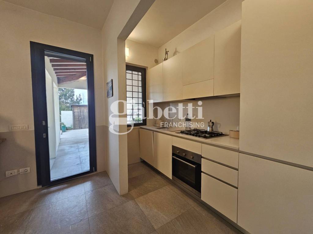 casa indipendente in vendita a Firenze in zona Ugnano