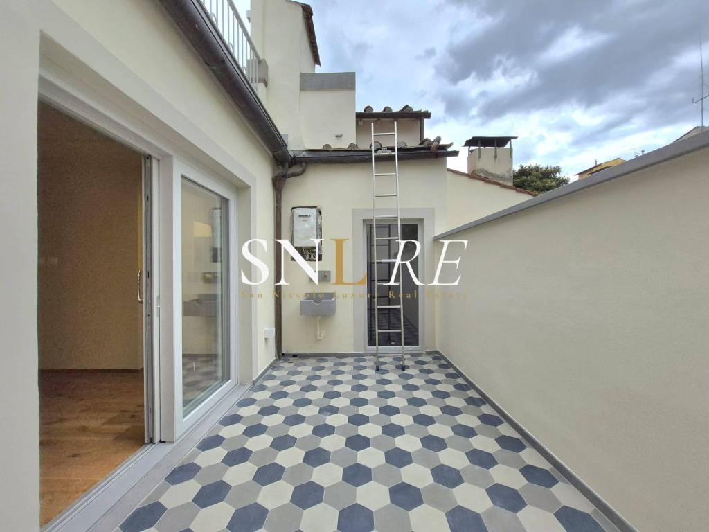 appartamento in vendita a Firenze in zona Centro Santa Croce