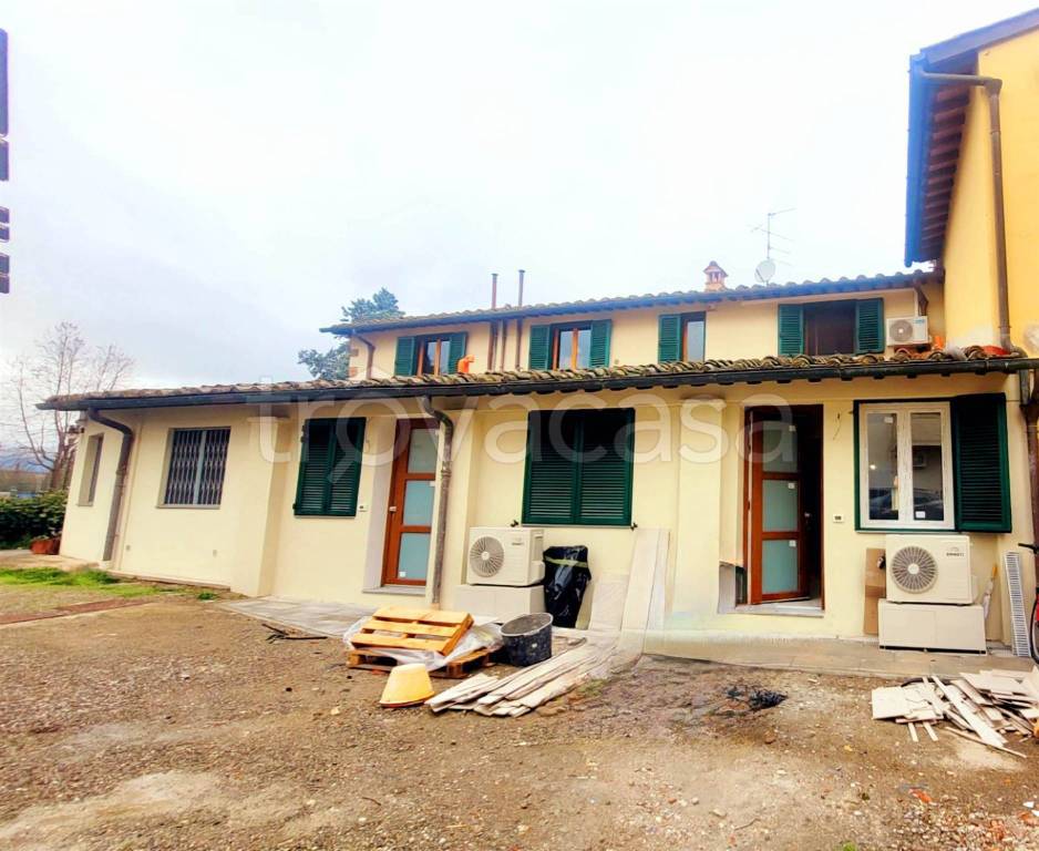 appartamento in vendita a Firenze in zona Cintoia