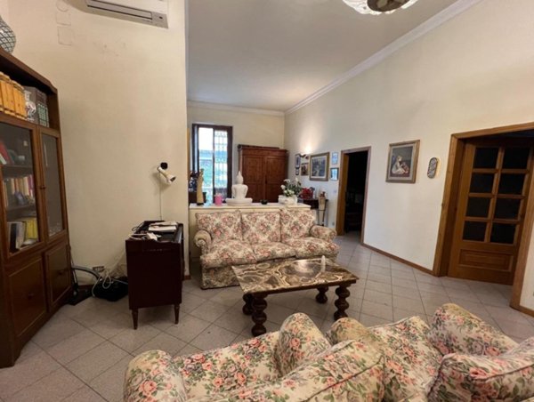 casa indipendente in vendita a Firenze in zona Centro Storico