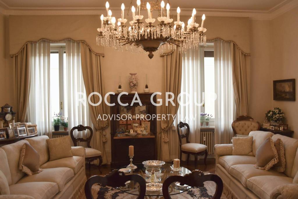 appartamento in vendita a Firenze in zona Campo di Marte