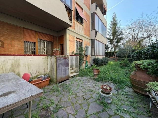 appartamento in vendita a Firenze in zona Soffiano