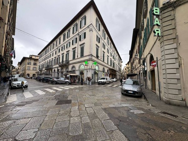appartamento in vendita a Firenze in zona Centro Santa Croce