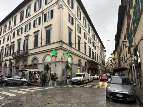 appartamento in vendita a Firenze in zona Centro Santa Croce