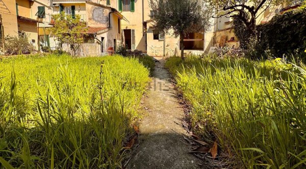 appartamento in vendita a Firenze in zona Galluzzo