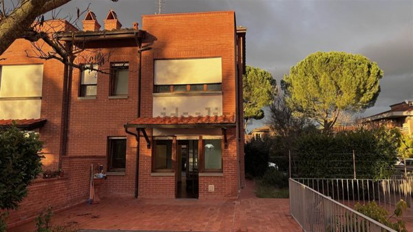 casa indipendente in vendita a Firenze in zona Sorgane