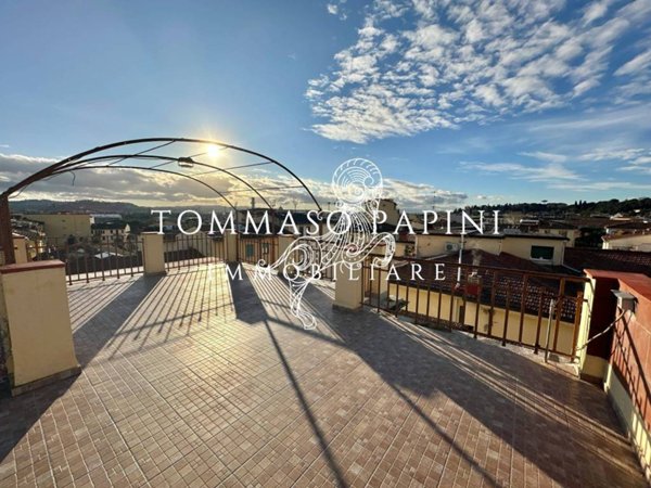 appartamento in vendita a Firenze in zona Campo di Marte