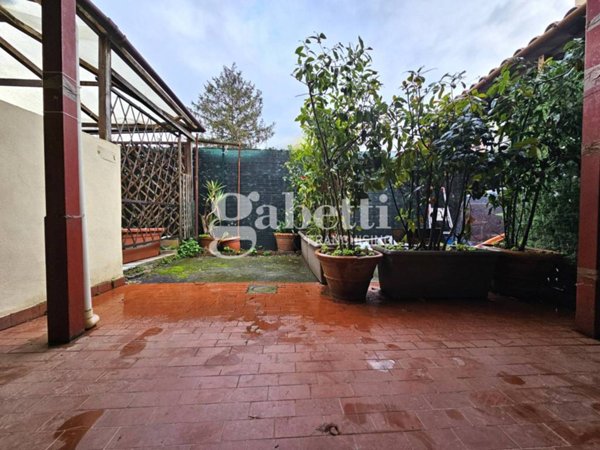casa indipendente in vendita a Firenze in zona Mantignano