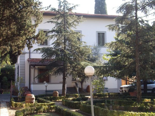 casa indipendente in vendita a Firenze