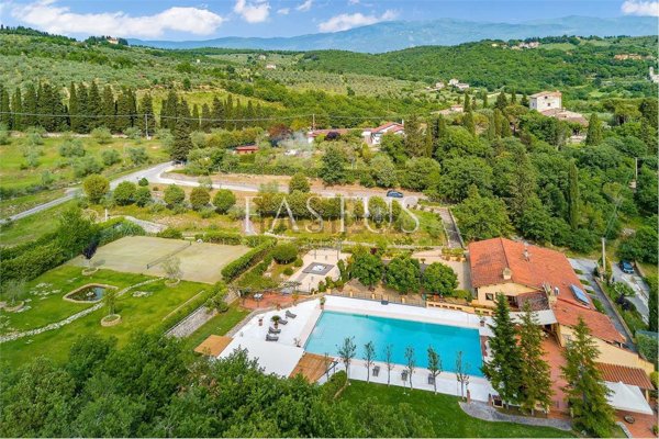 villa in vendita a Firenze in zona Centro Santa Croce