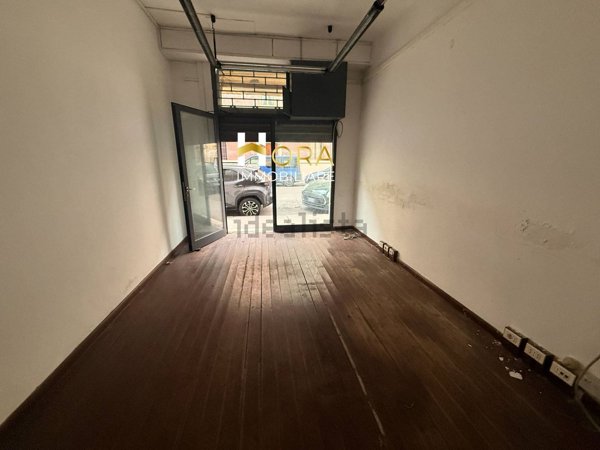 negozio in vendita a Firenze in zona Campo di Marte