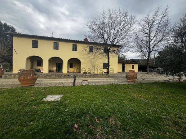 casa indipendente in vendita a Firenze