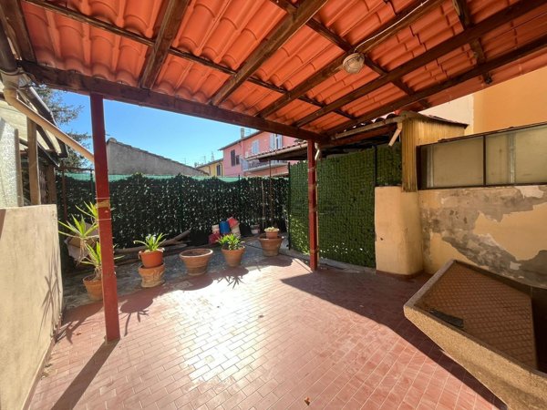 casa indipendente in vendita a Firenze in zona Mantignano
