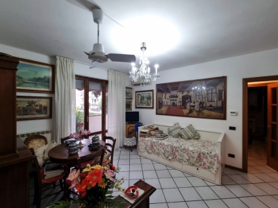 appartamento in vendita a Firenze in zona Isolotto