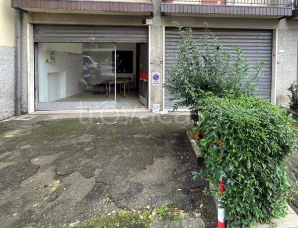 negozio in vendita a Firenze in zona Novoli