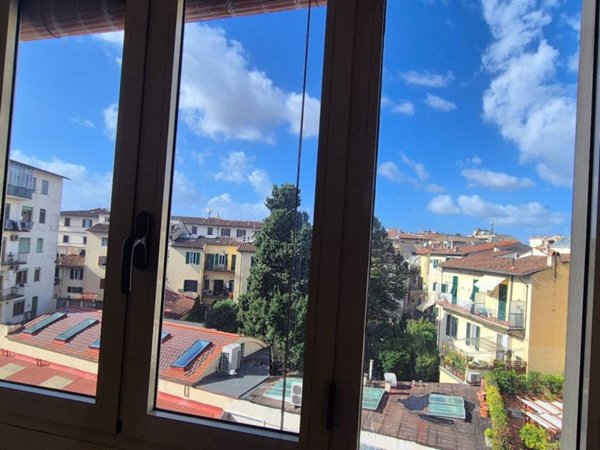 appartamento in vendita a Firenze in zona Centro Santa Croce