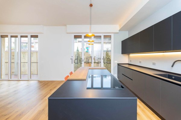 appartamento in vendita a Firenze in zona Campo di Marte