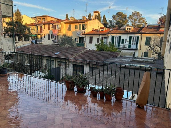 appartamento in vendita a Firenze in zona Coverciano