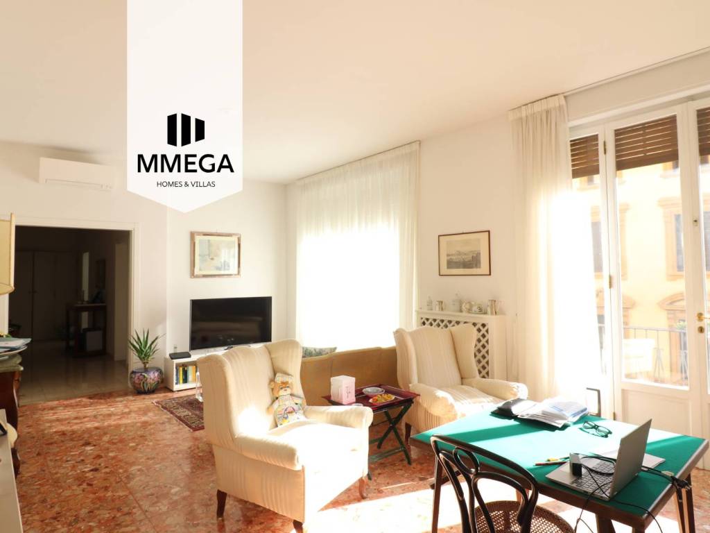 appartamento in vendita a Firenze in zona Campo di Marte