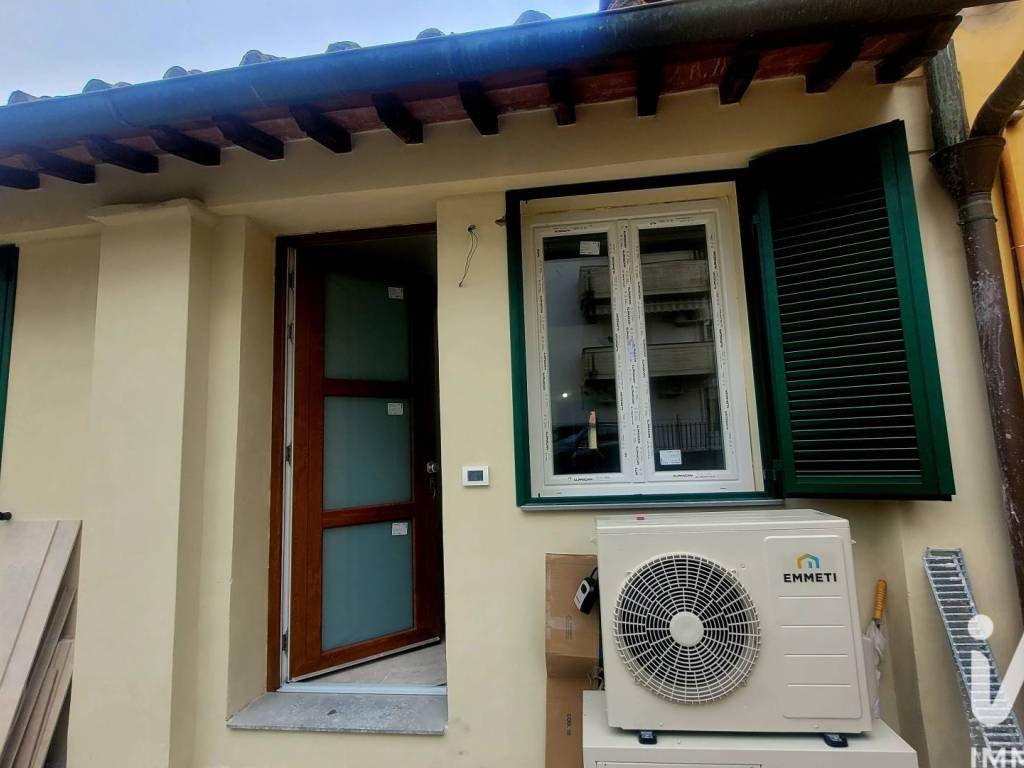 appartamento in vendita a Firenze in zona Isolotto