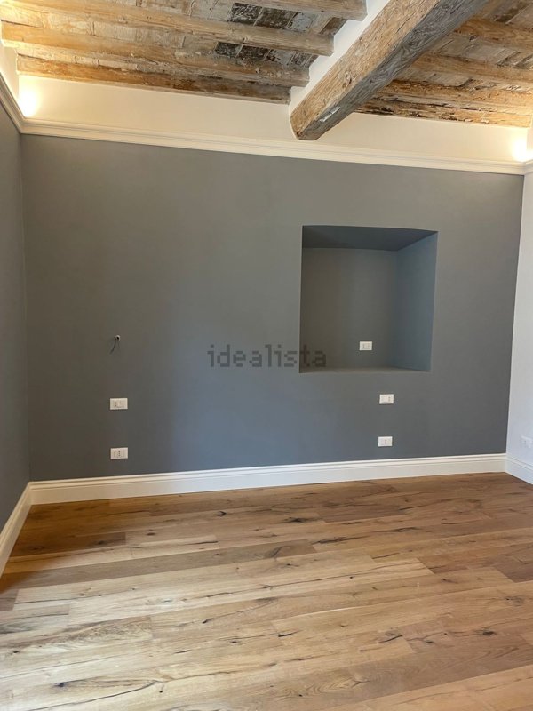 appartamento in vendita a Firenze in zona Centro Santa Croce