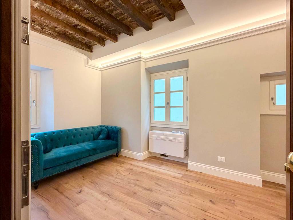 appartamento in vendita a Firenze in zona Centro Santa Croce