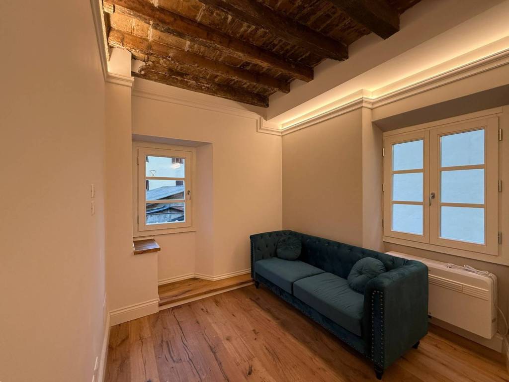 appartamento in vendita a Firenze in zona Centro Santa Croce