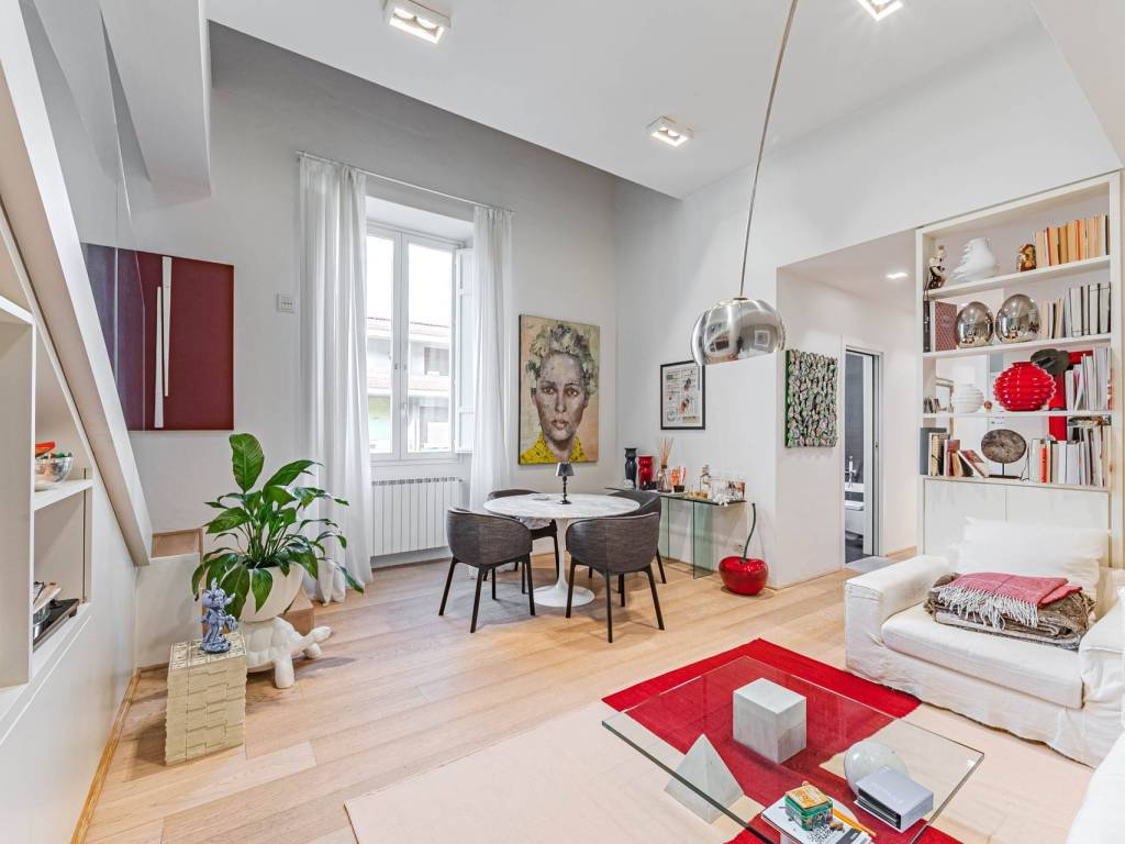 appartamento in vendita a Firenze in zona Centro Santa Maria Novella