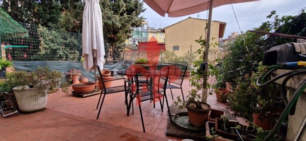 appartamento in vendita a Firenze in zona Centro Santa Maria Novella