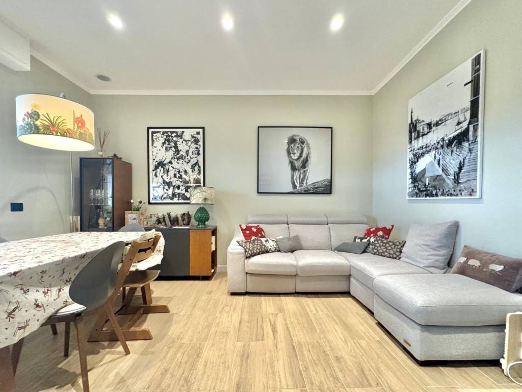 appartamento in vendita a Firenze in zona Campo di Marte