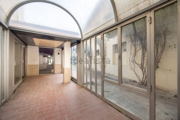 ufficio in vendita a Firenze in zona Centro Santa Maria Novella