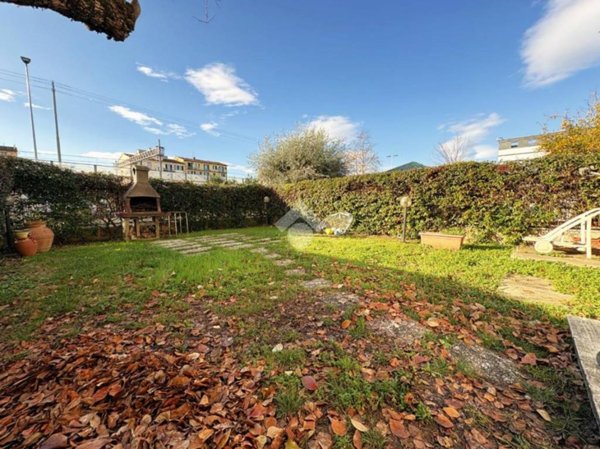 appartamento in vendita a Firenze in zona Coverciano