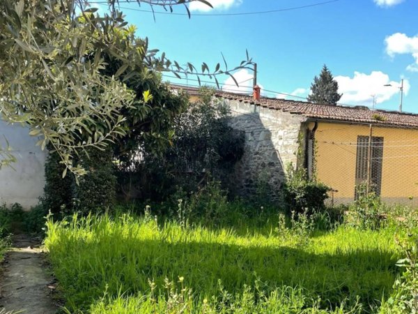 appartamento in vendita a Firenze in zona Galluzzo