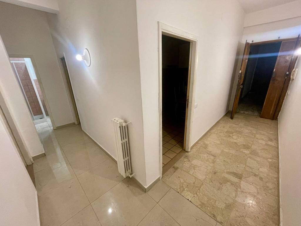 appartamento in vendita a Firenze in zona Campo di Marte