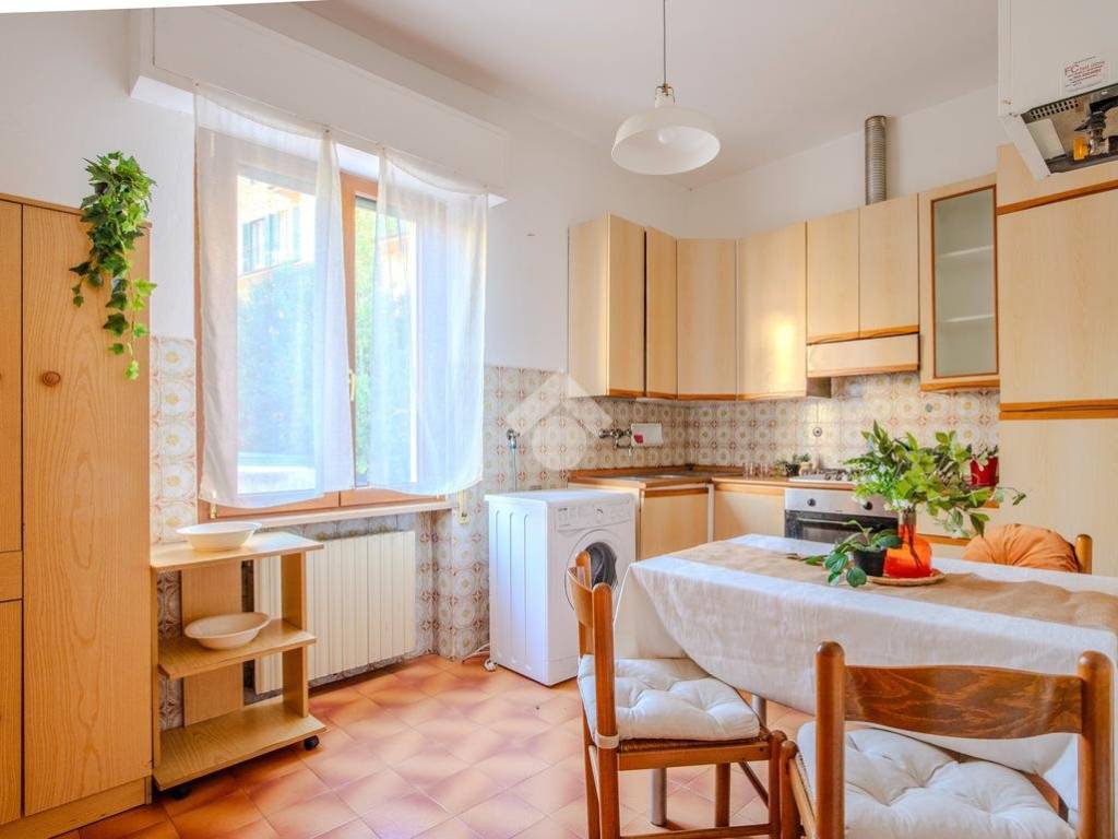 appartamento in vendita a Firenze in zona Campo di Marte