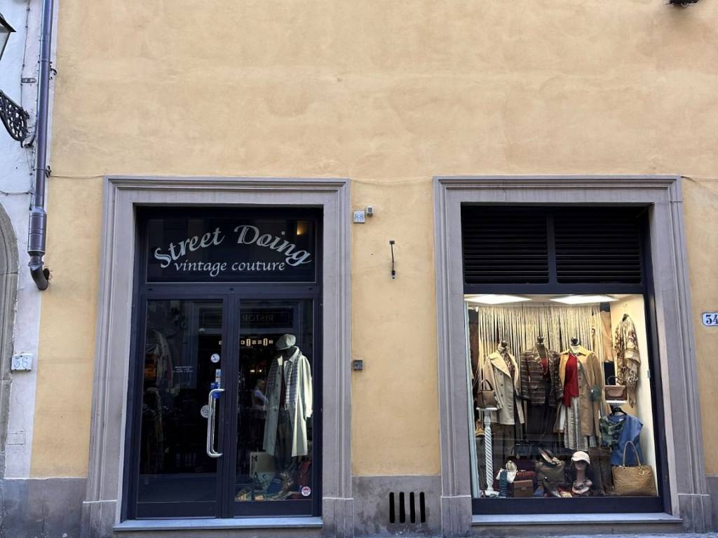 negozio in vendita a Firenze in zona Centro Duomo