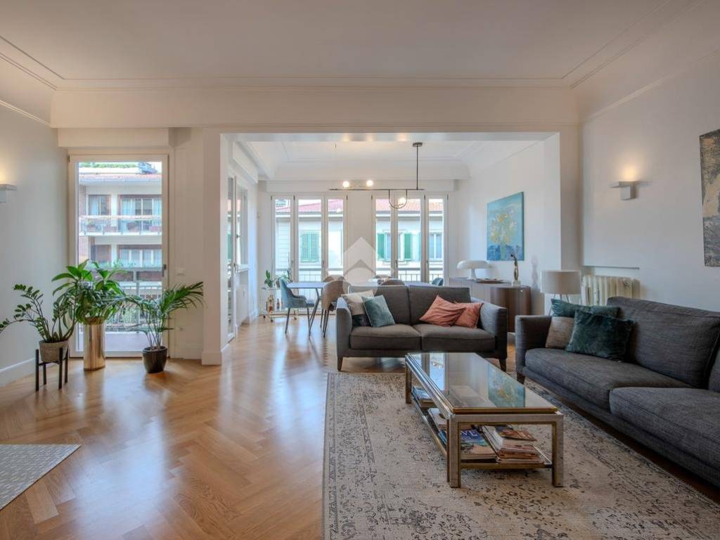 appartamento in vendita a Firenze in zona Campo di Marte