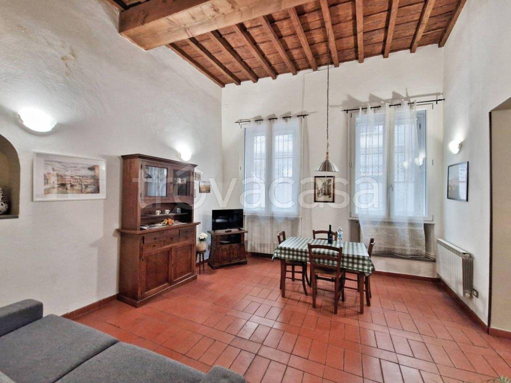 appartamento in vendita a Firenze in zona Centro Santa Croce