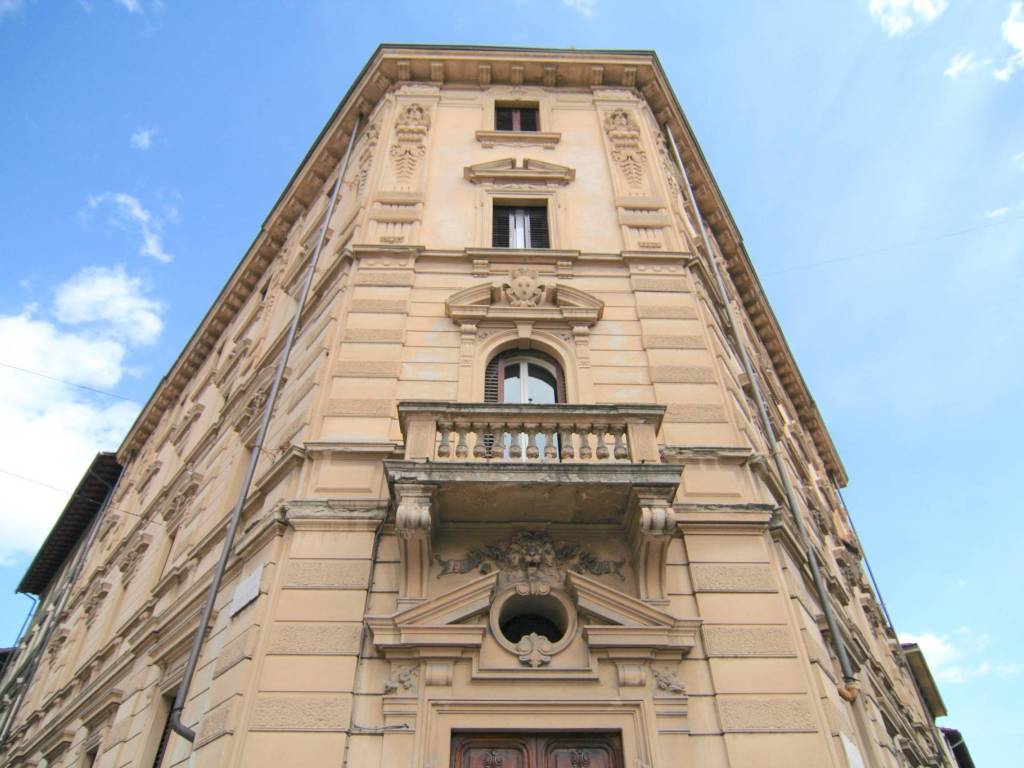 appartamento in vendita a Firenze in zona Campo di Marte